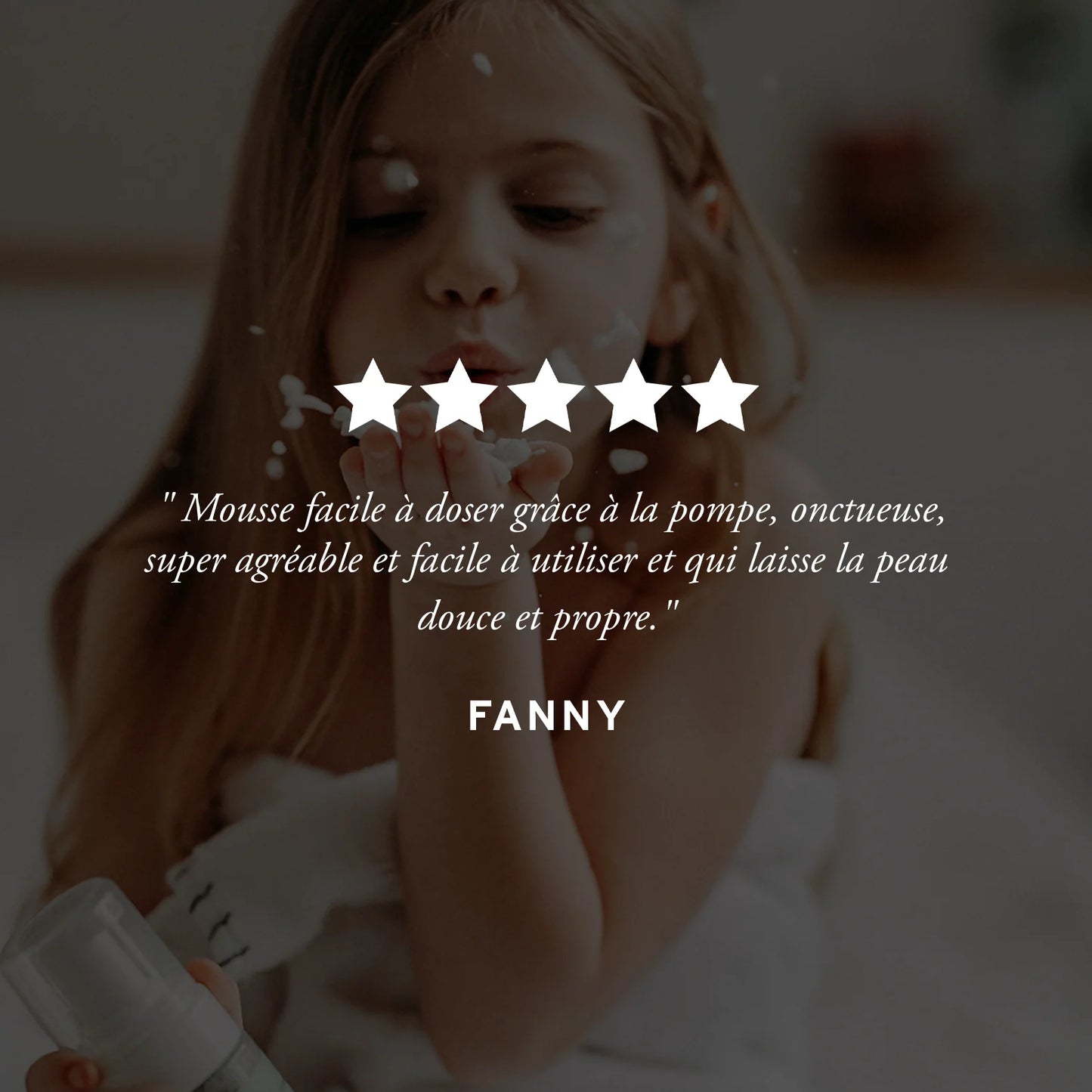 Mousse de bain enfant à la pomme — certifiée bio, 2-en-1 corps & cheveux (225 ml)