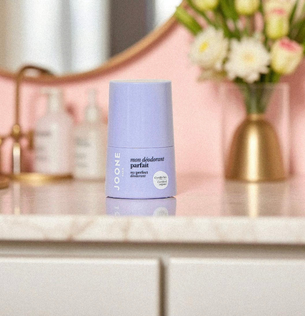 Déodorant bio Joone pour adolescents – soin clean sans sels d’aluminium, qui protège efficacement, respecte la peau sensible et offre une fraîcheur douce au quotidien.