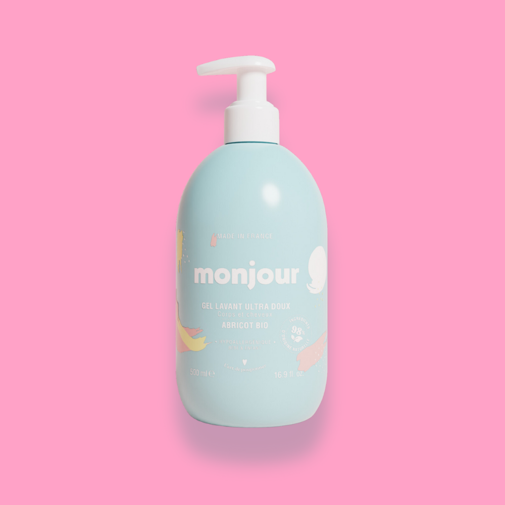Flacon de gel lavant ultra doux Monjour, adapté pour le corps et les cheveux, avec 98 % d'ingrédients d'origine naturelle et parfum d'abricot bio.