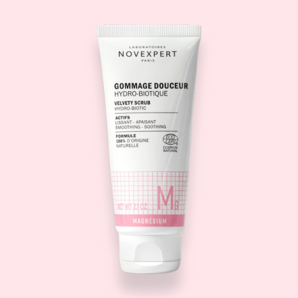 Gommage Douceur Hydro-Biotique de Novexpert avec actions hydratantes, exfoliantes et protectrices, formule 100% naturelle