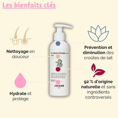 Shampoing bio Joone pour bébé, bouteille avec pompe, étiquette avec un hippocampe et des informations sur les bienfaits, sur fond clair.