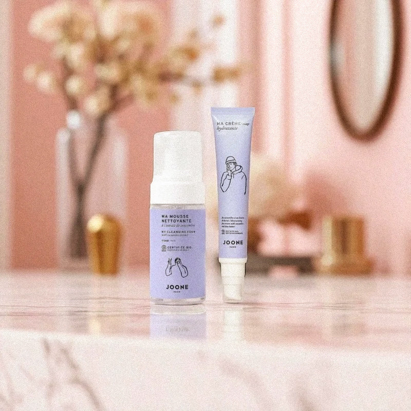 Box visage pré-ado et ado avec mousse nettoyante douce et crème bio hydratante, pour une peau saine dès 9 ans. Compatible peau sensible et routine minimaliste.