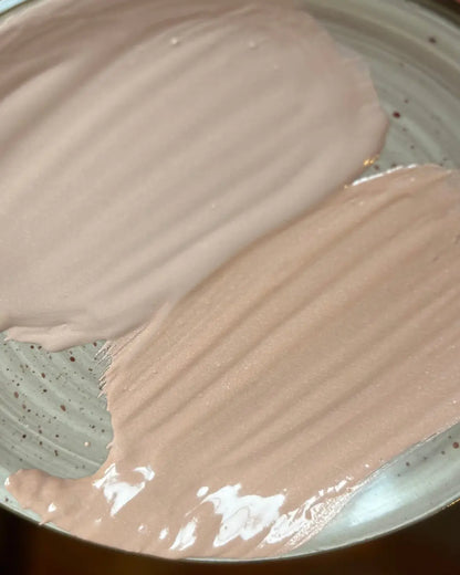 Crème teintée SPF 50+ – unifie, protège et illumine - 2 teintes