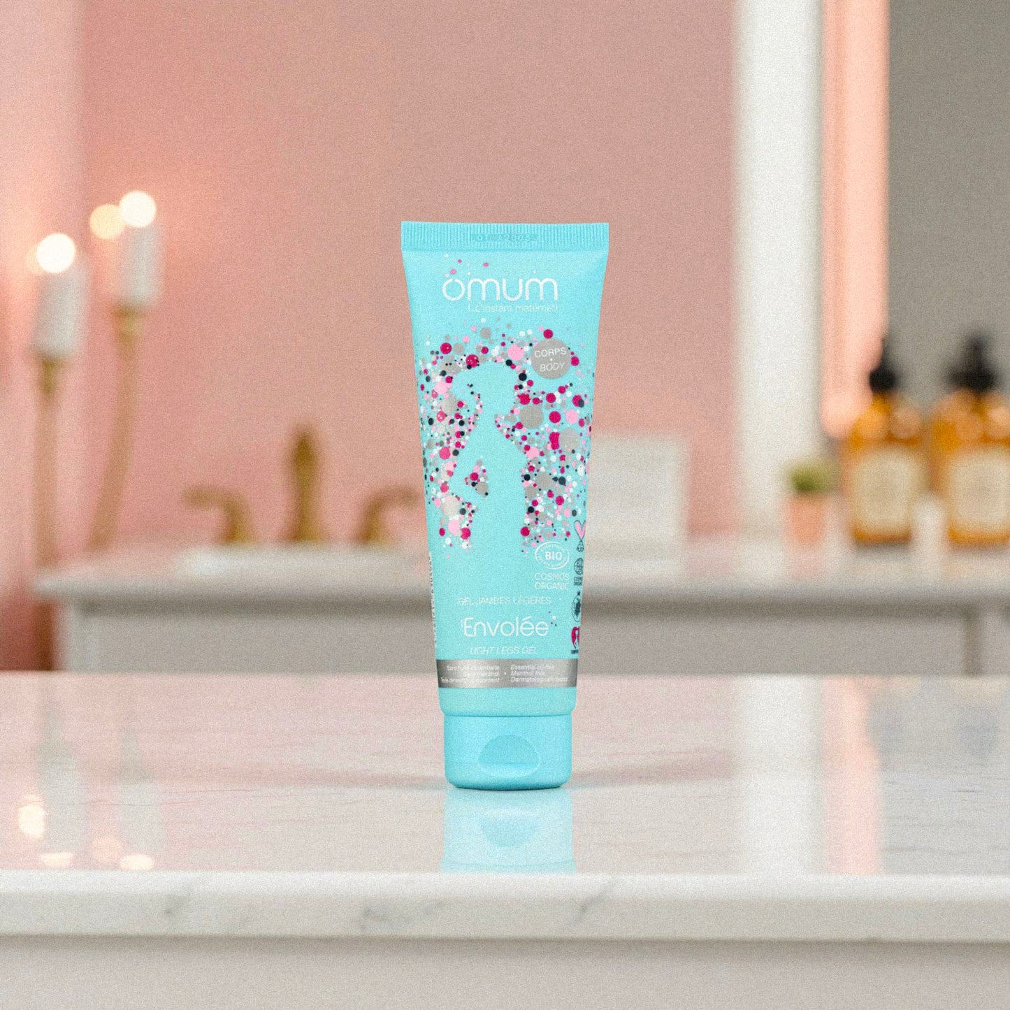 Bénéfices du Gel L’Envolée : hydrate, tonifie et apaise les jambes lourdes.