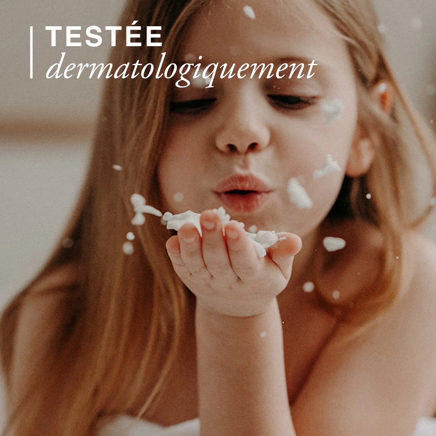 Mousse de bain enfant à la pomme — certifiée bio, 2-en-1 corps & cheveux (225 ml)